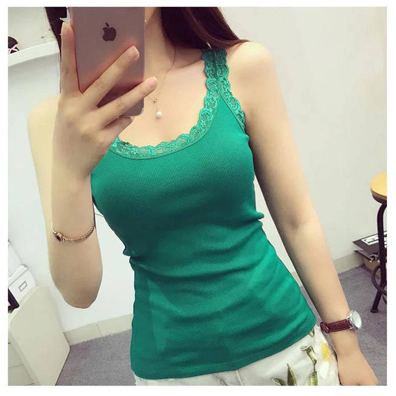 Débardeur d'été noir sans manches pour femme, avec haut en dentelle et intérieur rouge, style camisole en dentelle, sous-vêtements amples, vêtements pour femmes, gilet